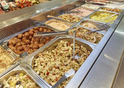 Standort Freiburg Salatbar im Detail